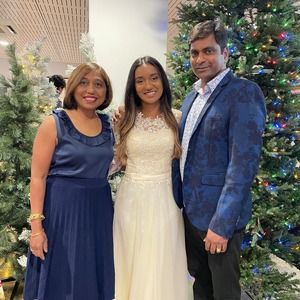 Meet your Posher, Christine